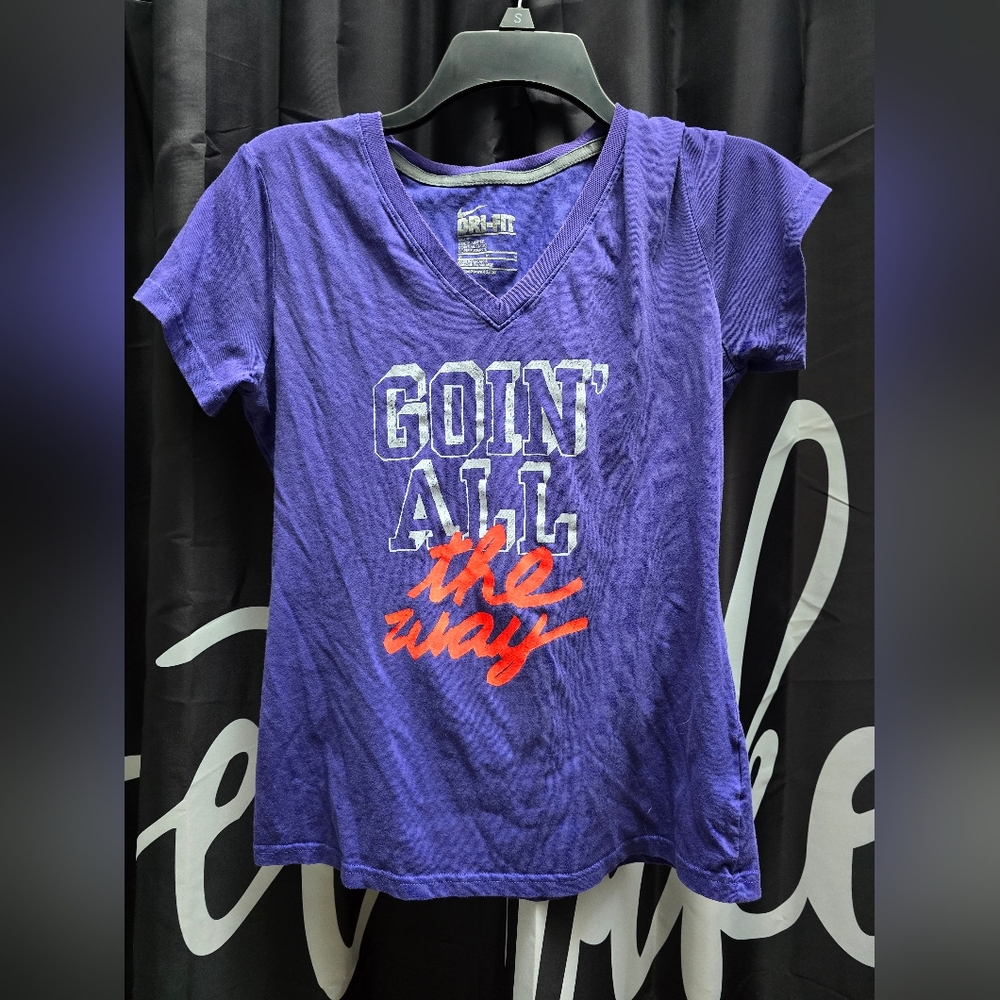 Nike dri fit top